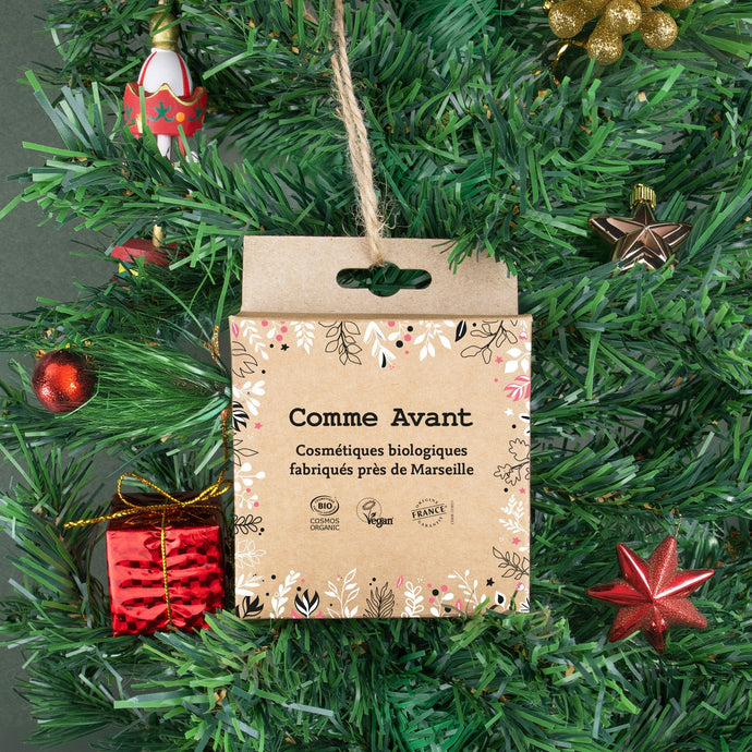 3 idées originales pour personnaliser vos coffrets cadeaux cosmétiques à suspendre