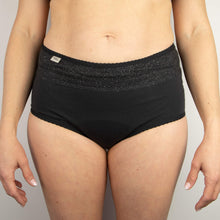 Shorty menstruel taille haute comme avant